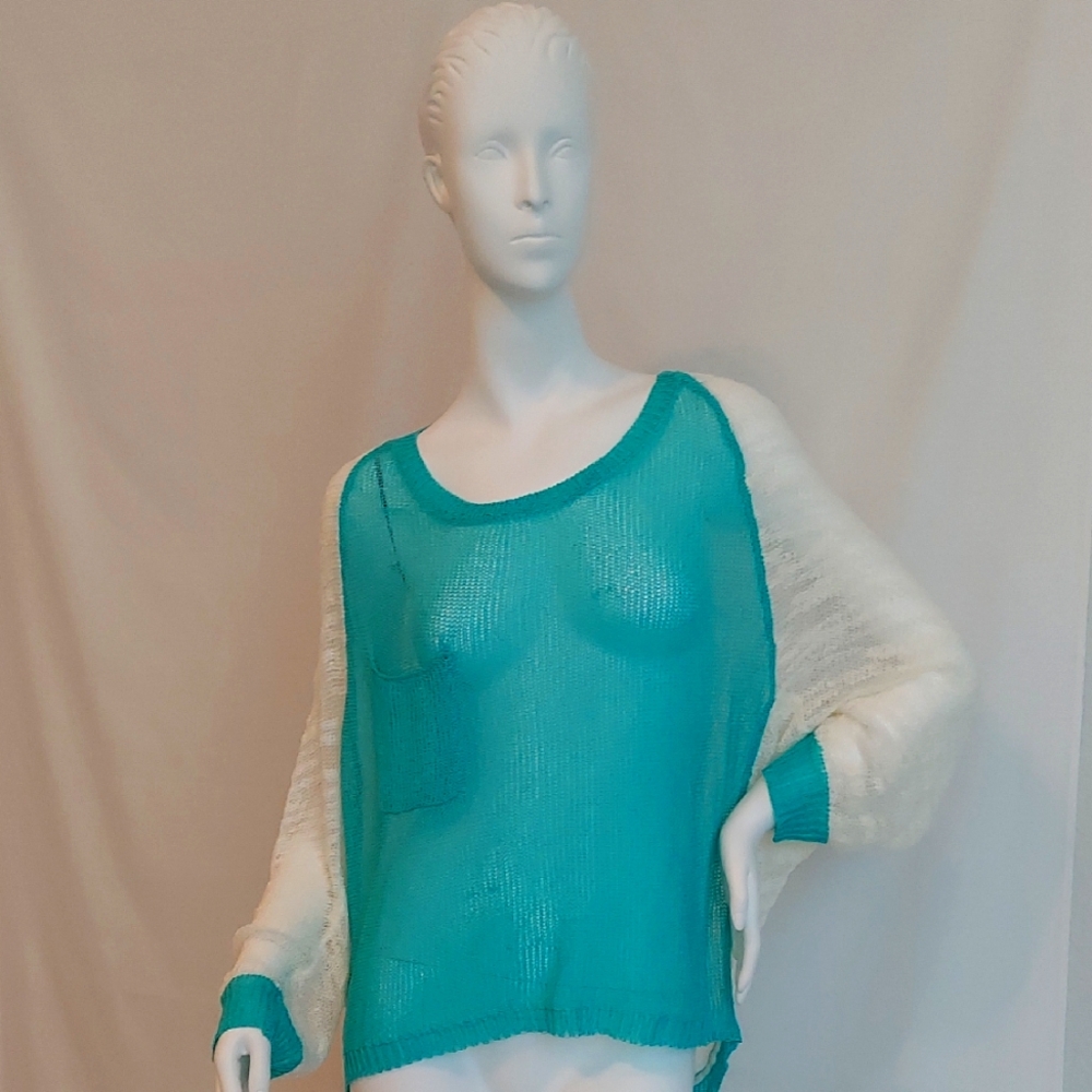 Lightweight raglan sleeve all season sweetheart of a sweater